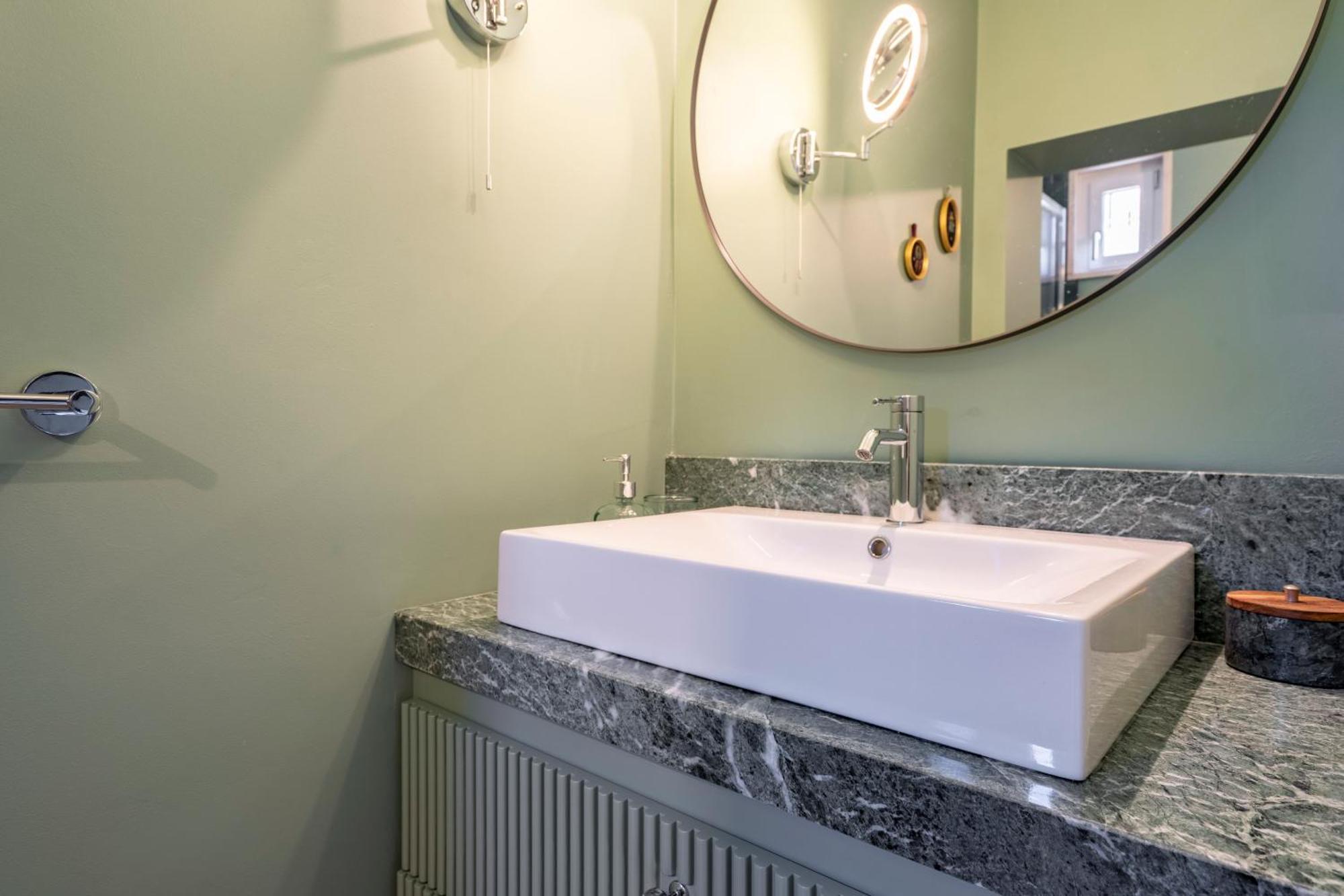 Luxury Stay Experience In Барі Екстер'єр фото