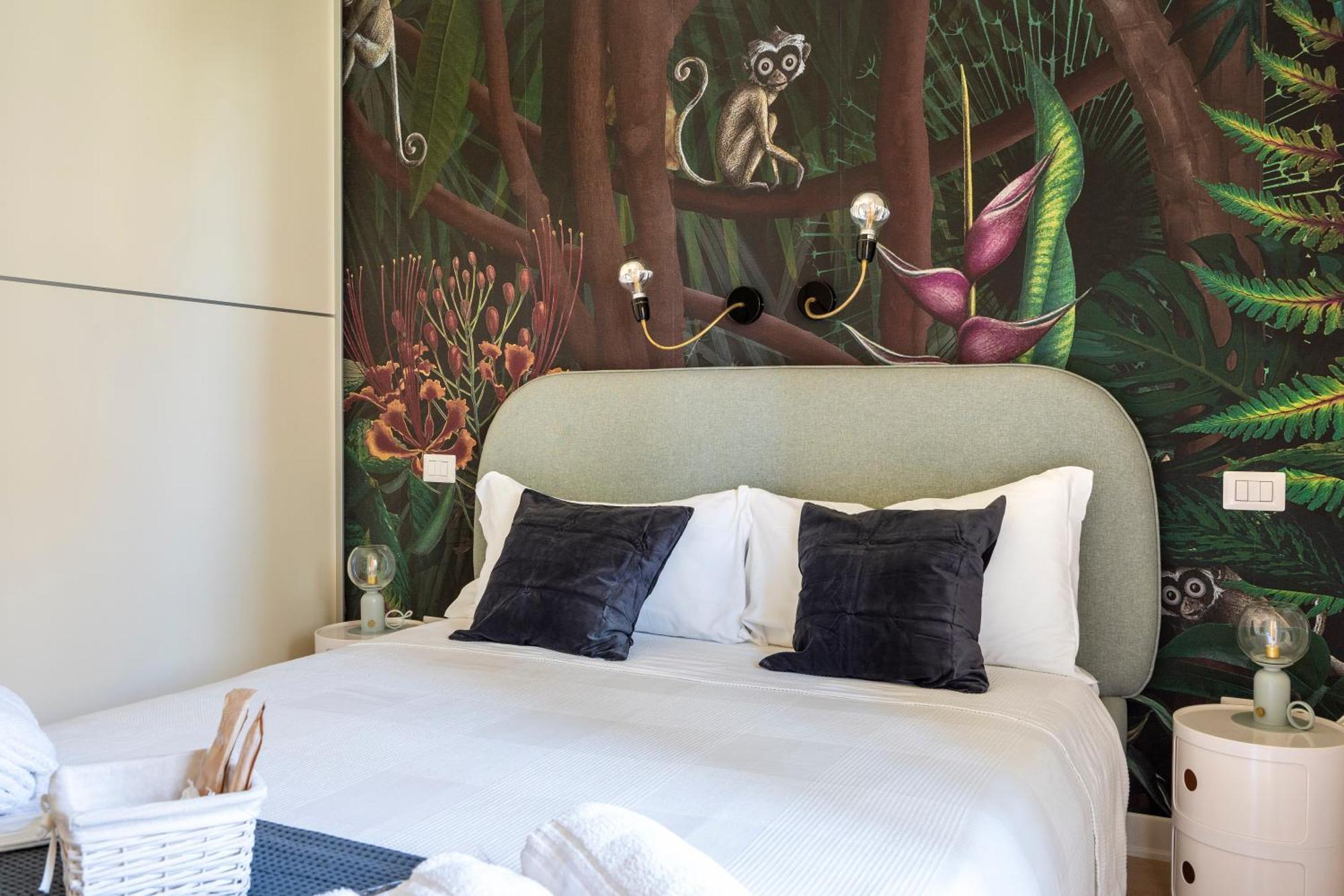 Luxury Stay Experience In Барі Екстер'єр фото
