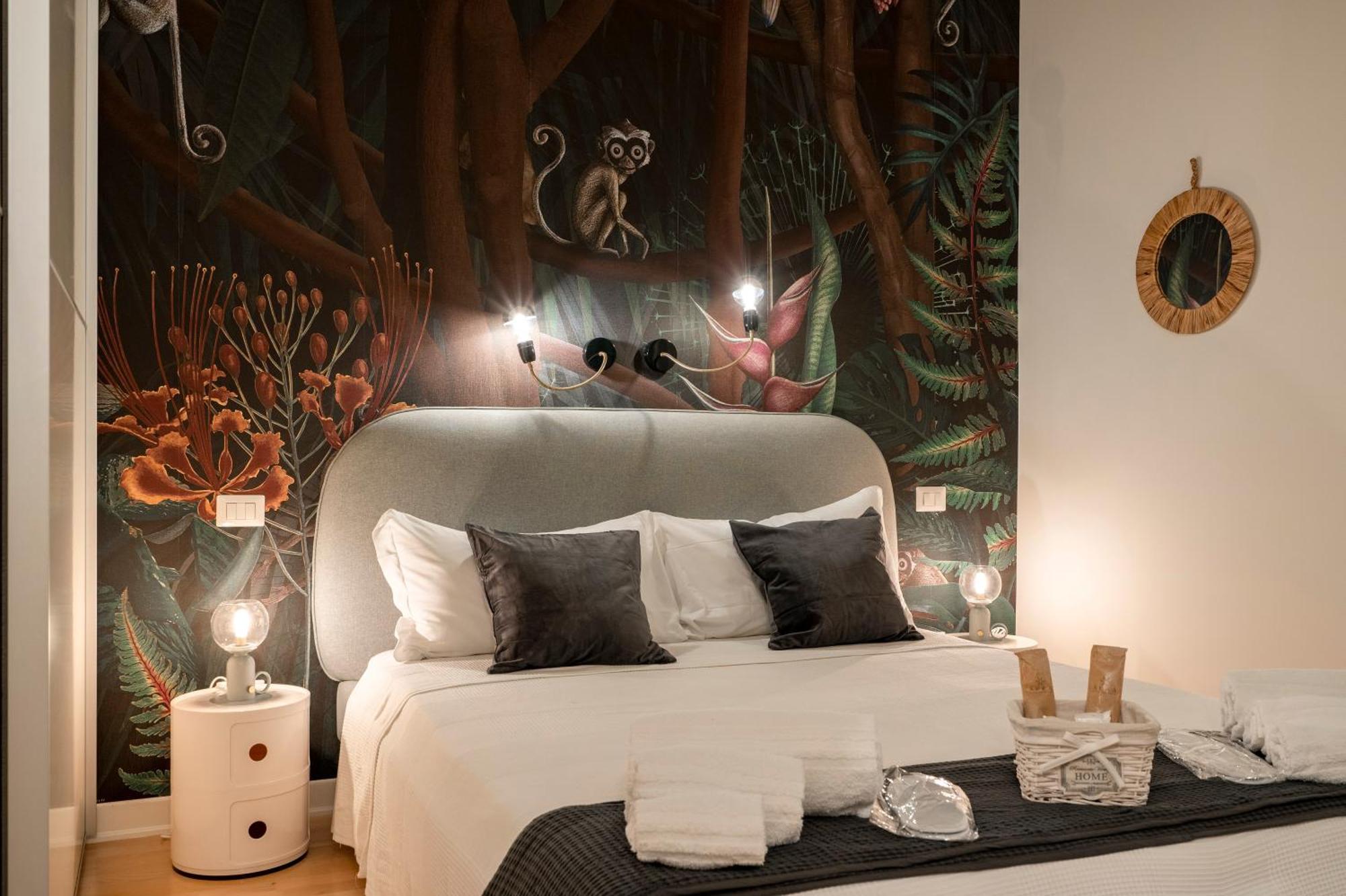 Luxury Stay Experience In Барі Екстер'єр фото